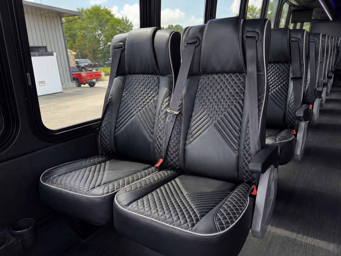 charter buses to mount rushmore and black hills national forest for rapid city school groups